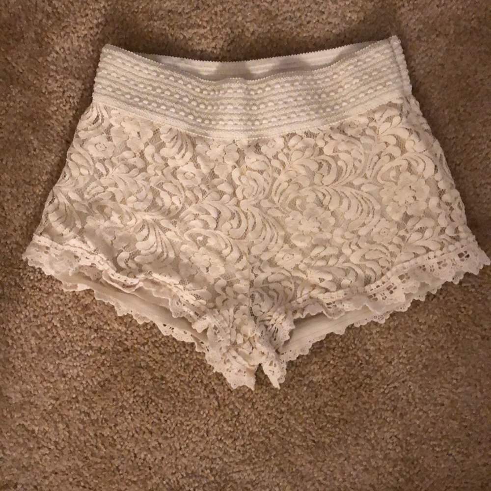 Cream/ off white lace shorts!(Large, fit like S/M)